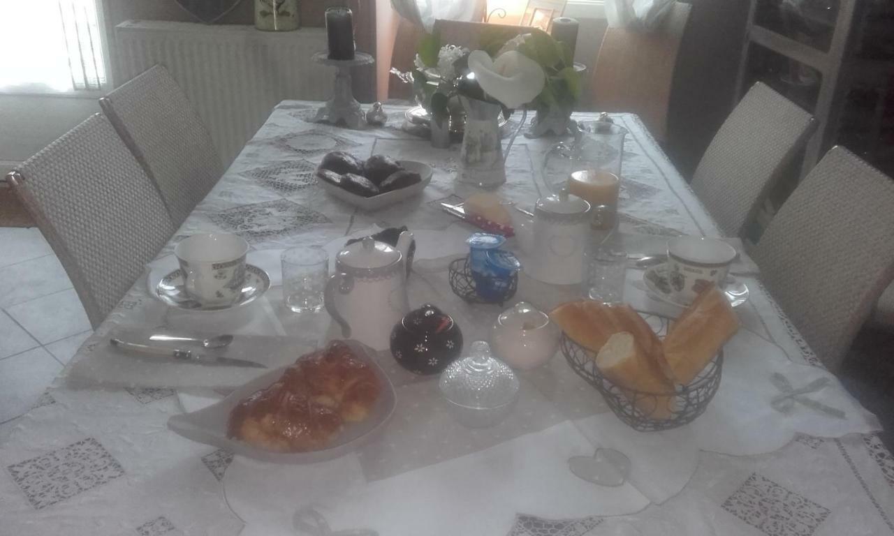 Allas-Bocage Les Demeures De La Laigne Bed & Breakfast エクステリア 写真