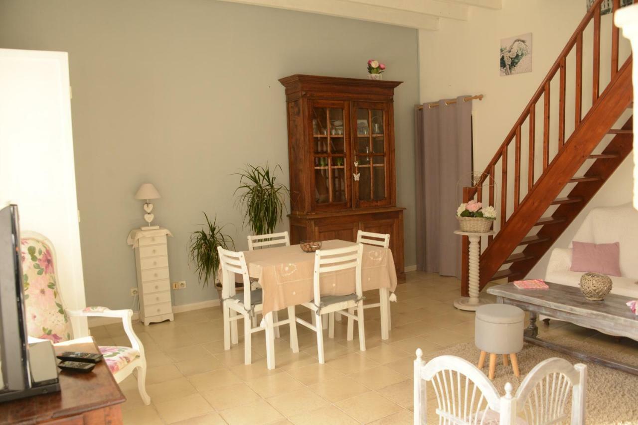 Allas-Bocage Les Demeures De La Laigne Bed & Breakfast エクステリア 写真